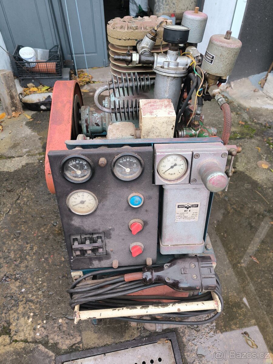 Kompresor domácí výroby.