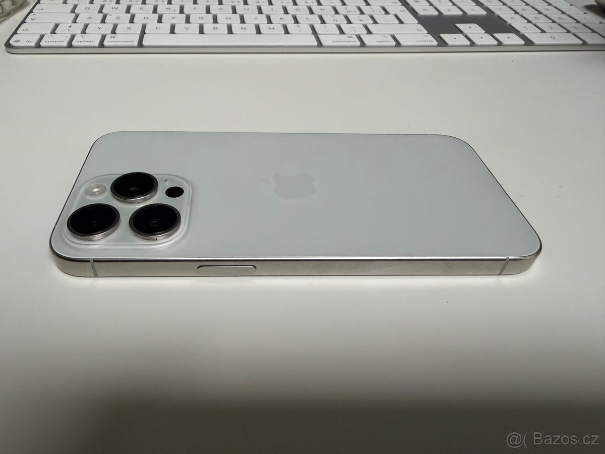 Apple iPhone 15PRO MAX 512GB white