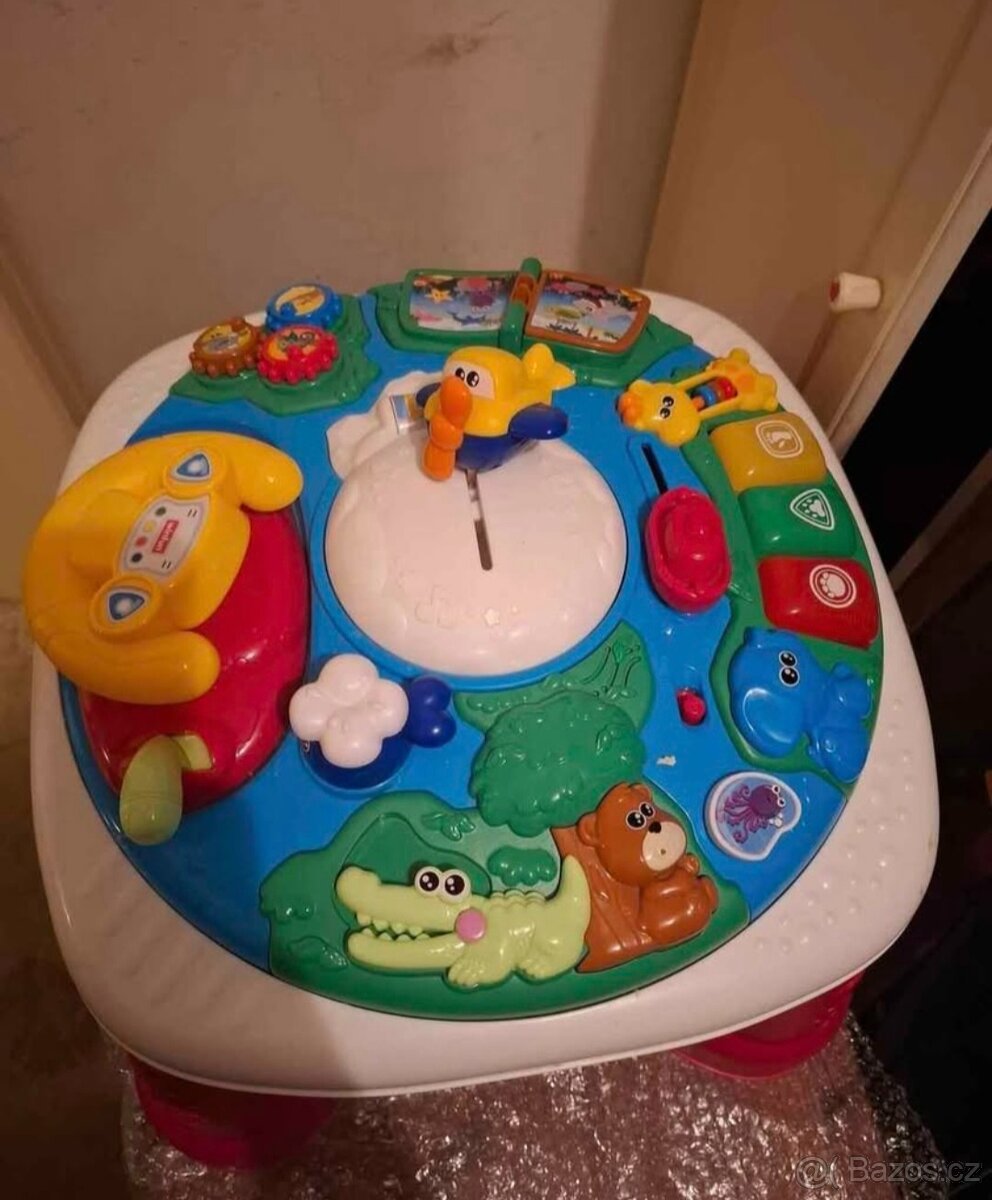 Hrací stoleček se světlem a zvukem