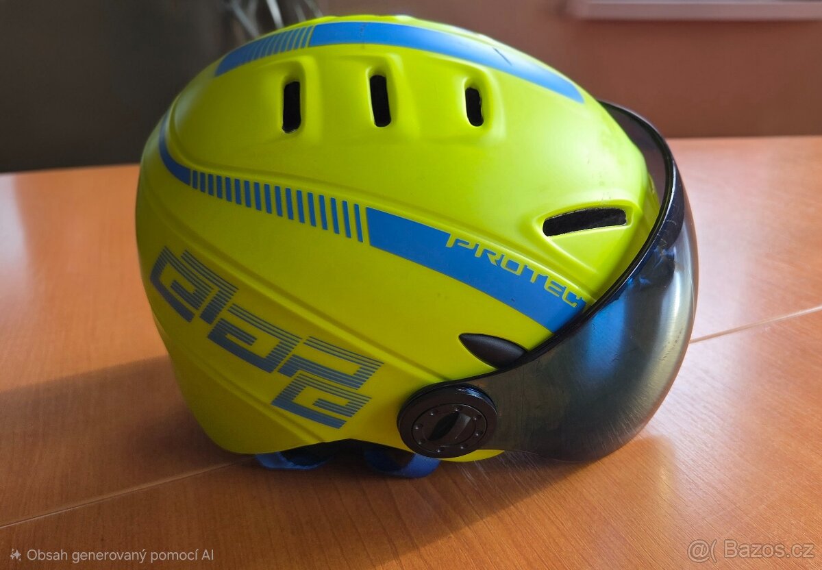 Dětská lyžařská přilba zn. Etape