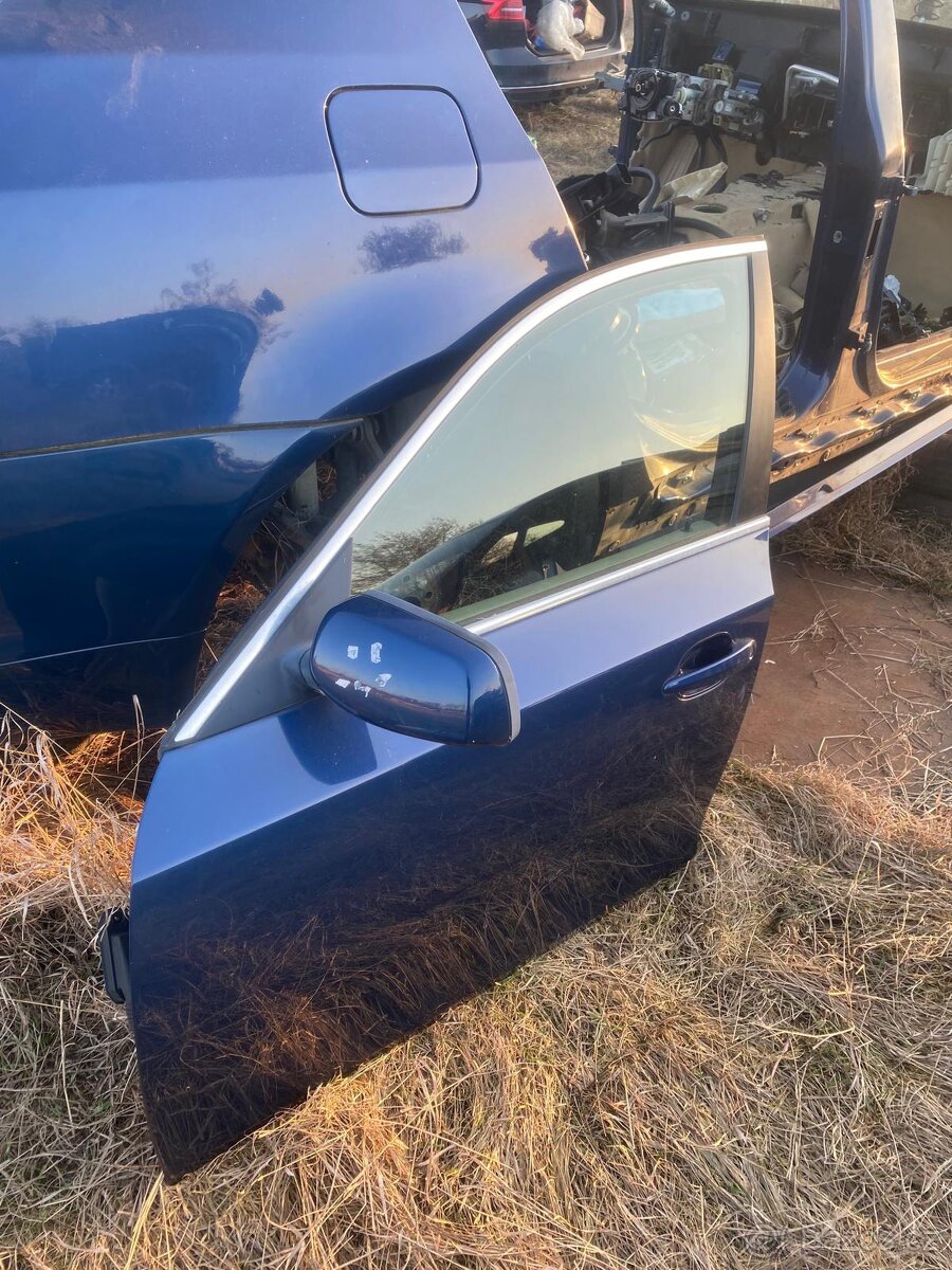 BMW E60 dveře sedan