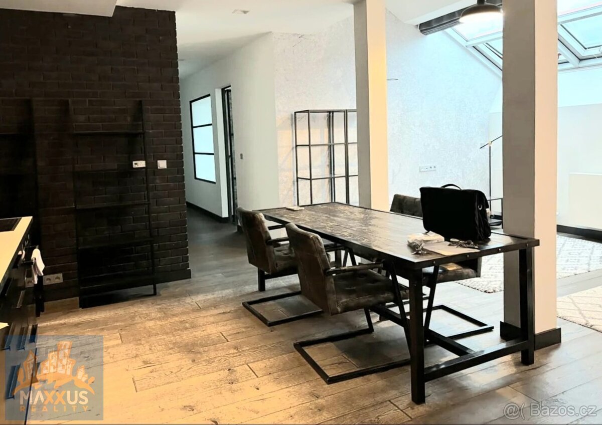 Pronájem bytu 3+kk (115 m2), Praha 1 - Staré Město, ul. Revo