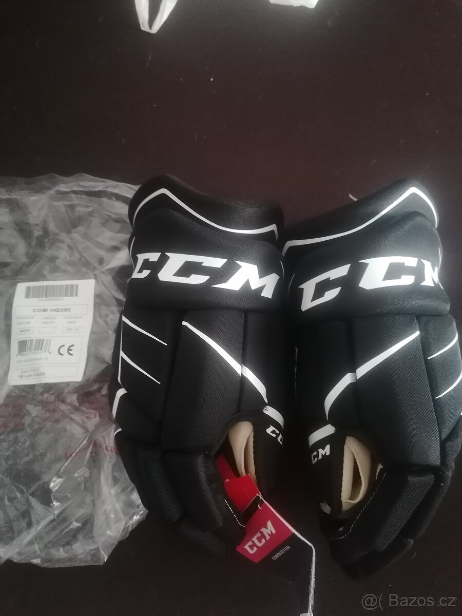 NOVE RUKAVICE NA HOKEJ CCM