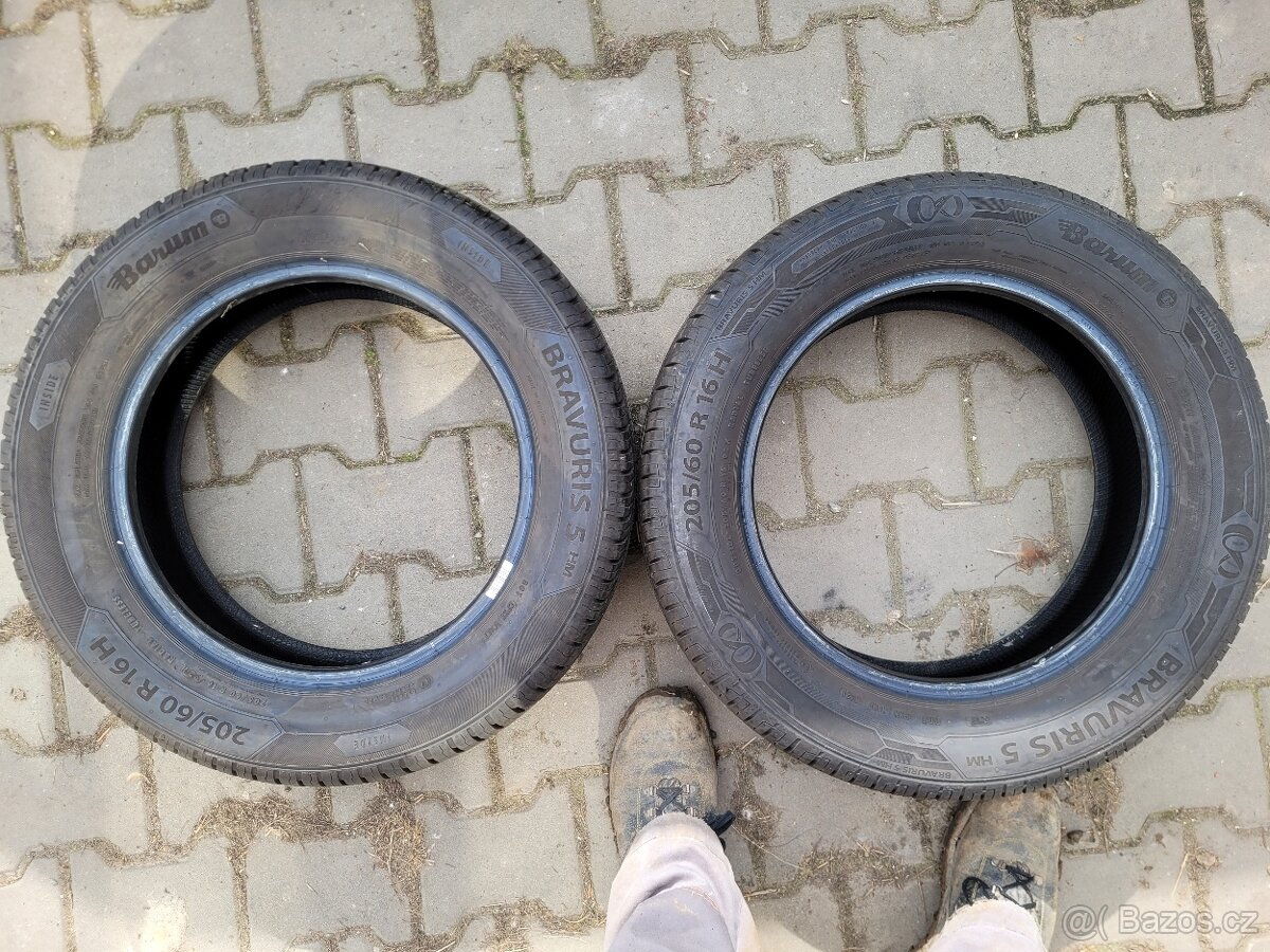 BARUM 205/60 R16