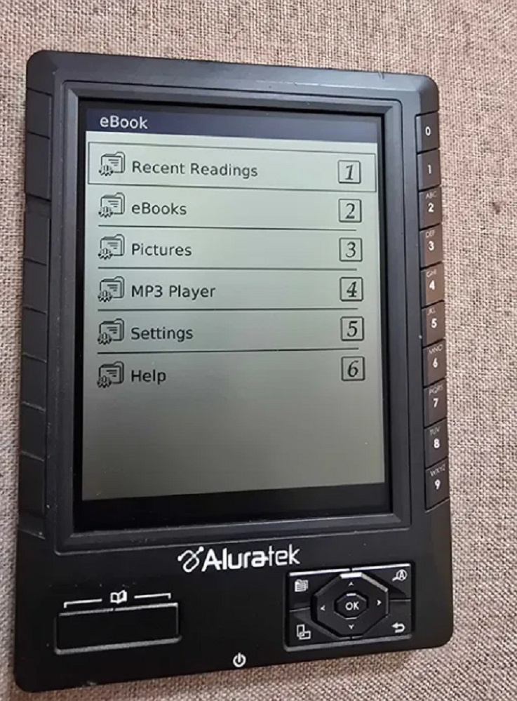 Čtečka knih Aluratek digitalní "Kindle"