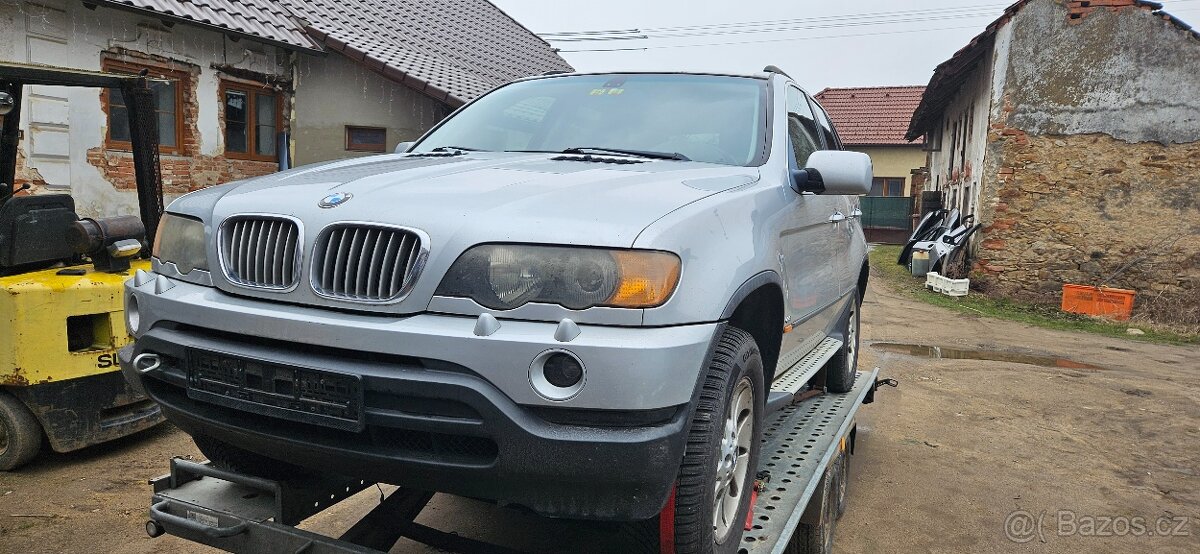 Prodám díly na BMW X5 E53