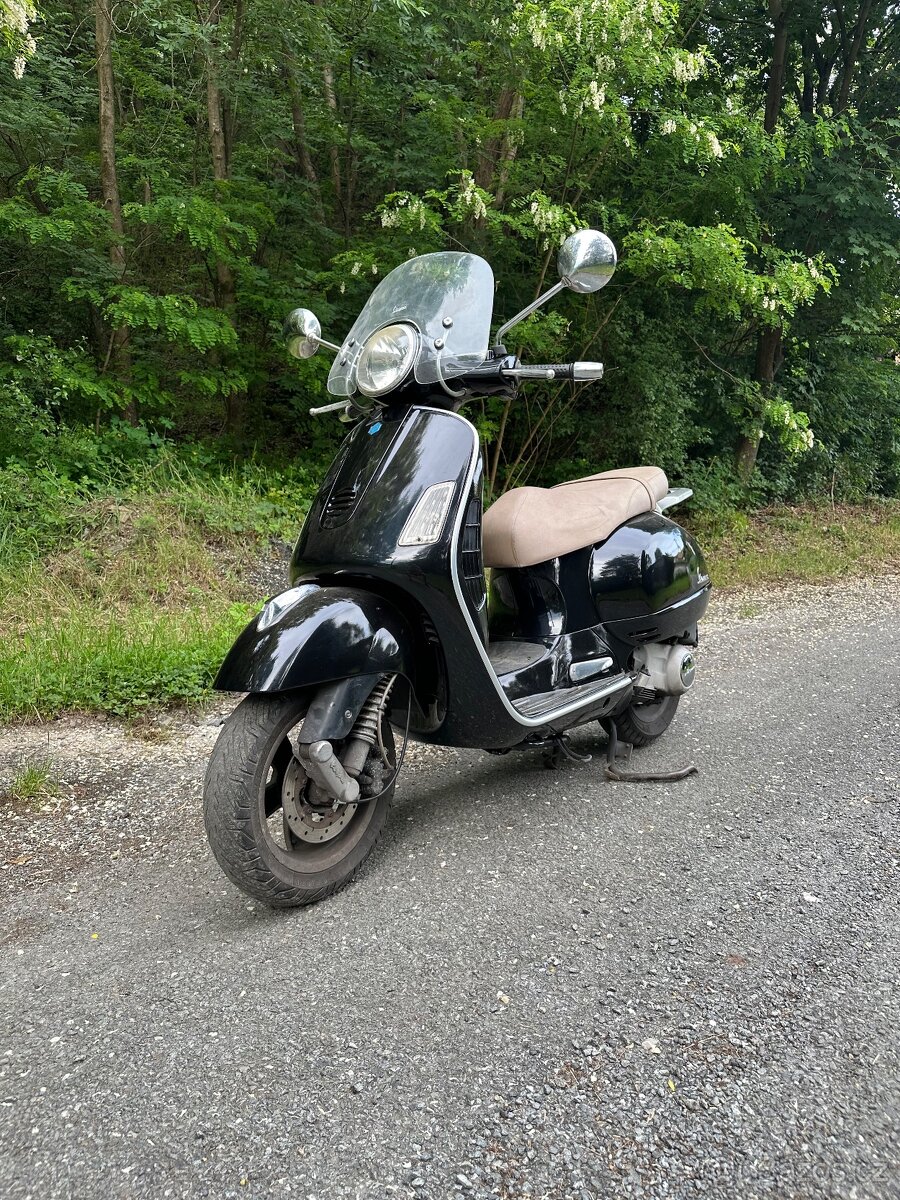 Vespa gts 125