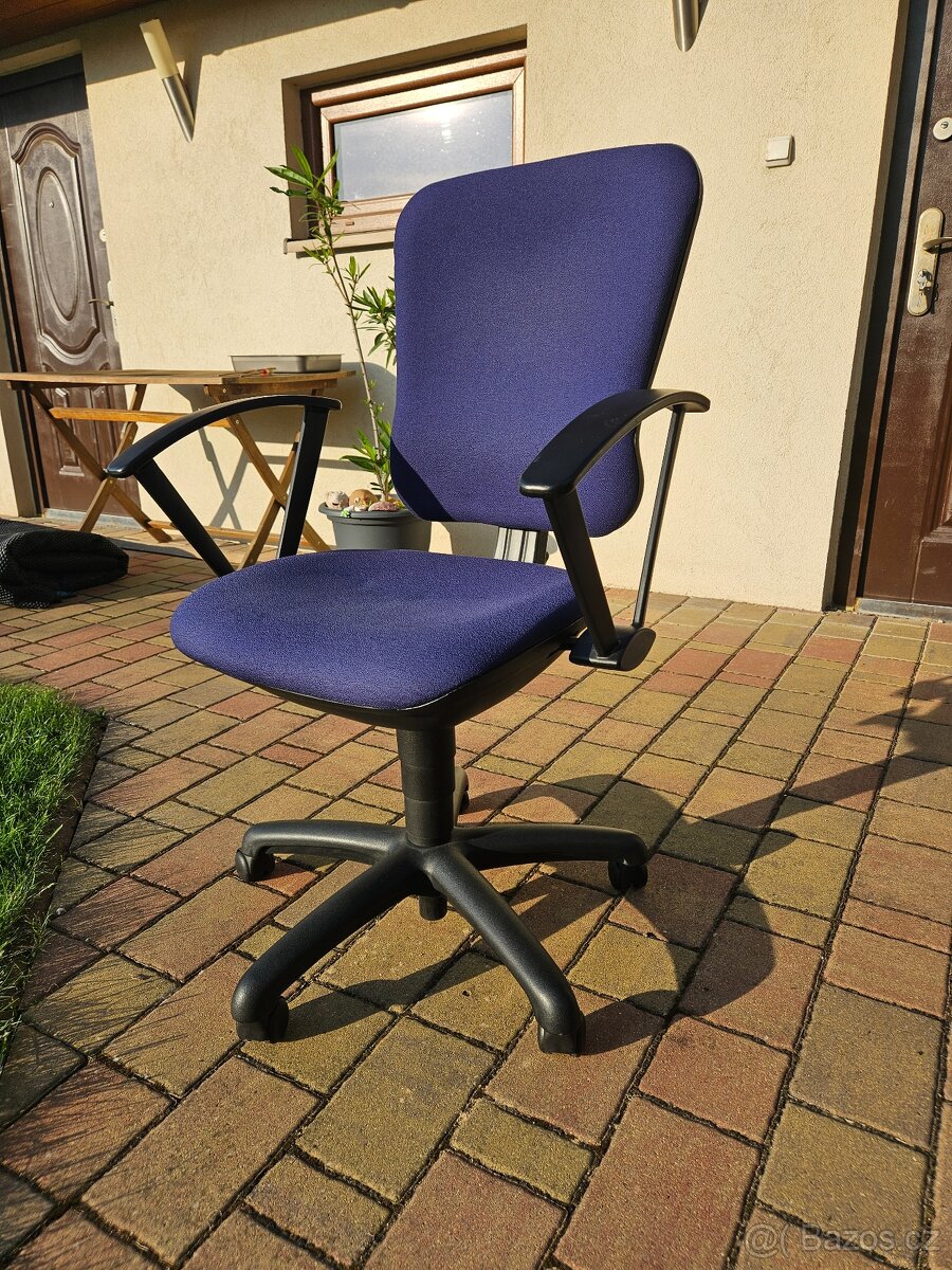 Kancelářská židle Rim