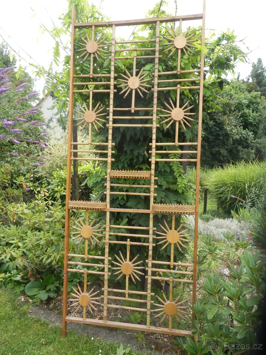 Dělicí květinová stěna 2,65 x 1m - retro