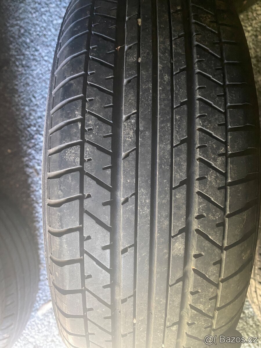 Letní pneu 175/65/R14 Yokohama