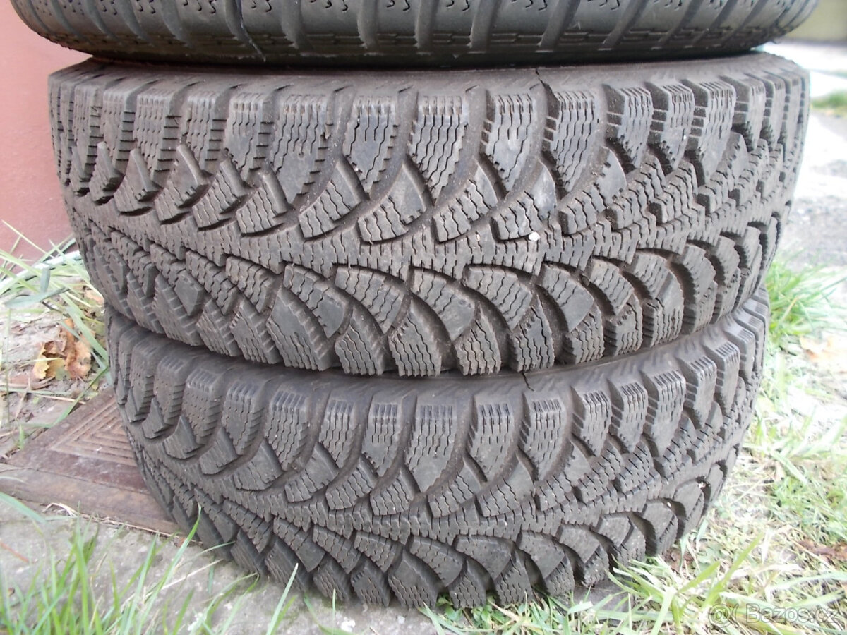 zimní pneu 165/70 R13 79Q