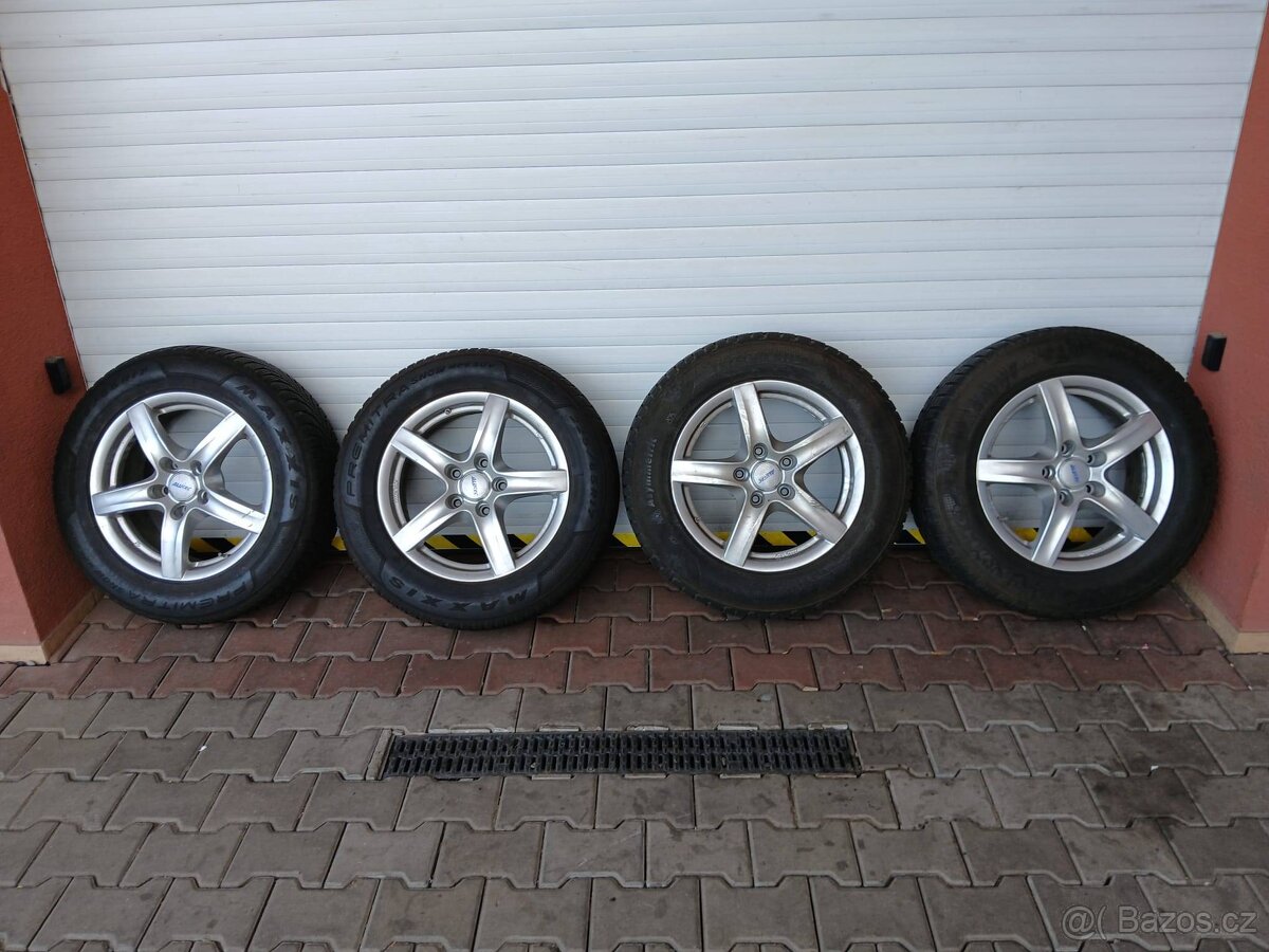 FIAT FREEMONT sada kol s pneu