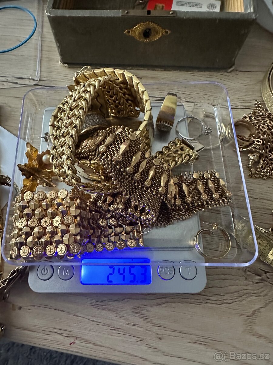 KOUPÍM ZLATO A STŘÍBRO