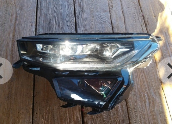 Světlo Škoda Kodiaq 566941035A levé