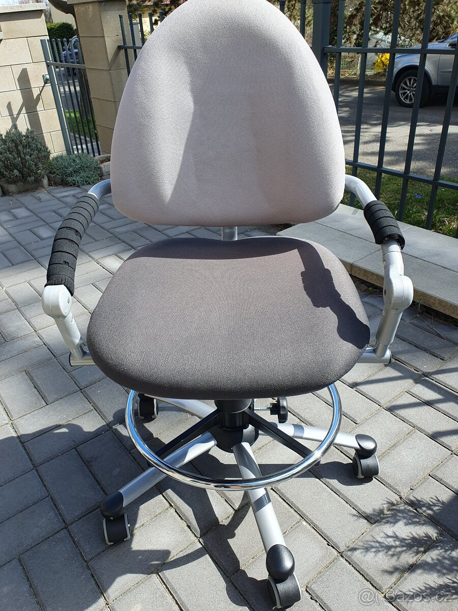 Rostoucí židle Mayer