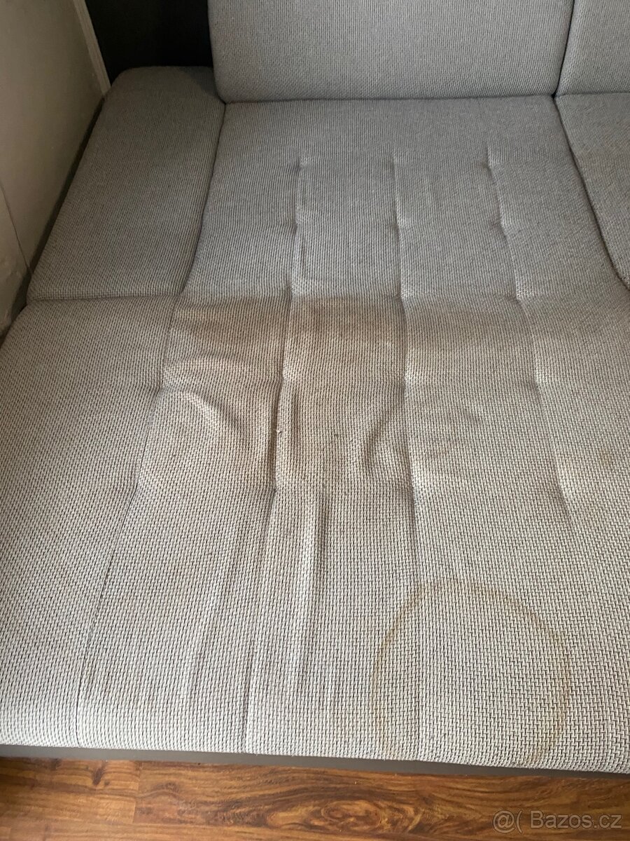 ÚKLIDOVÉ A ČISTÍCÍ PRÁCE