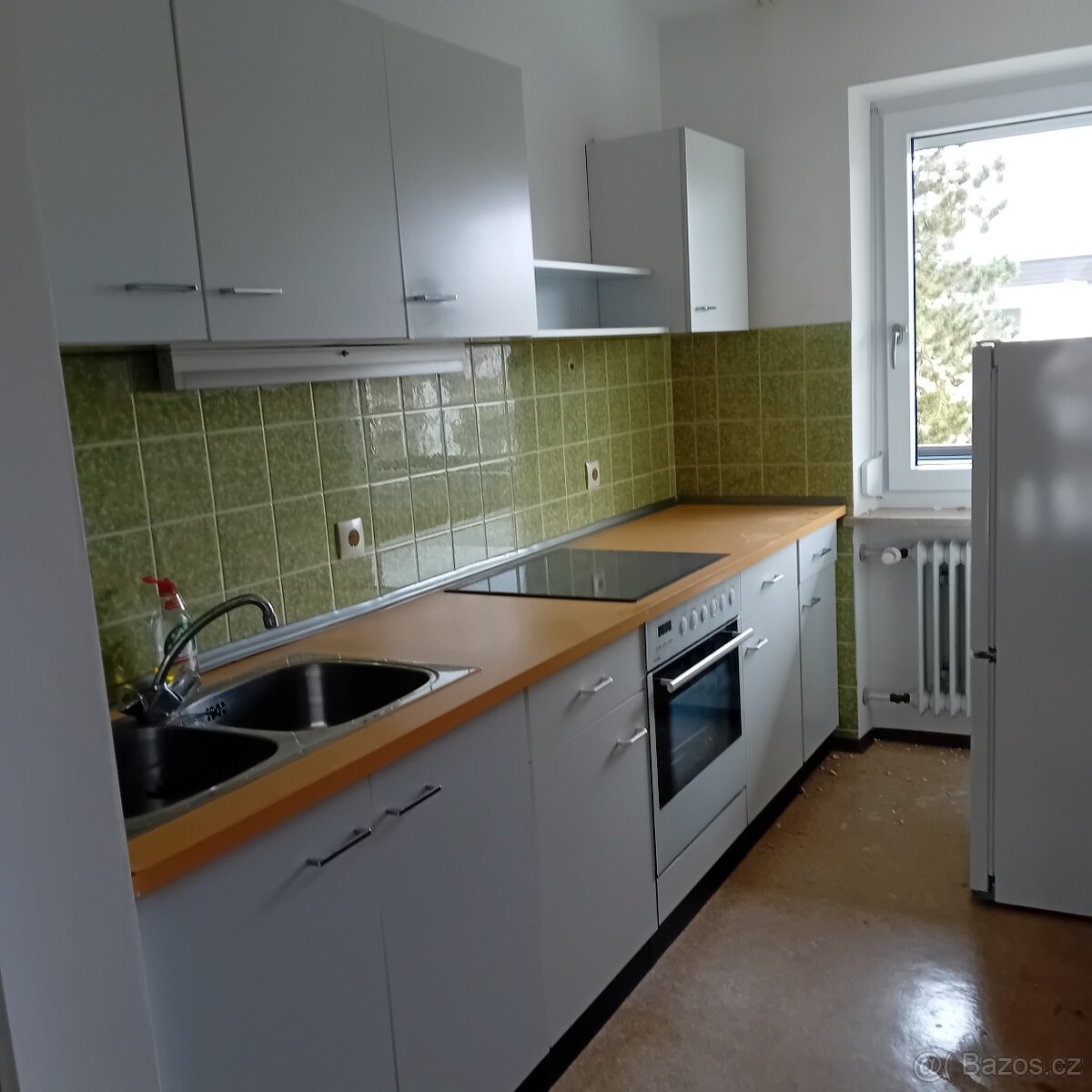 Kuchyňská linka se spotřebiči