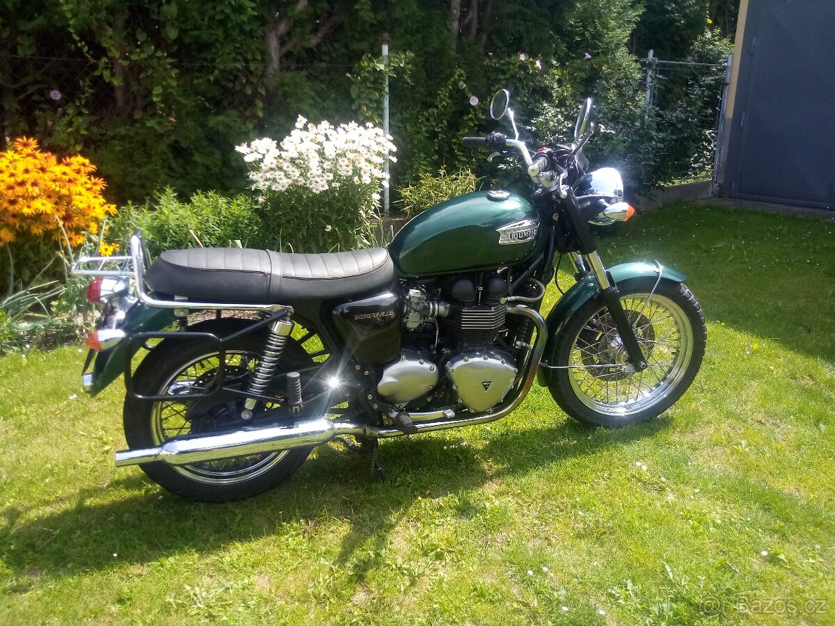 Triumph bonneville 865