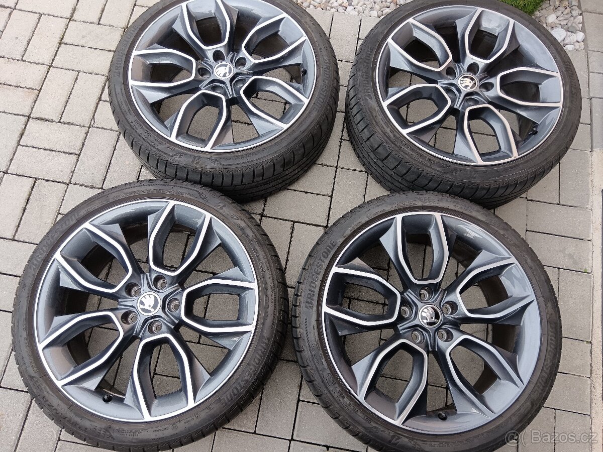 Zánovní LETNI al kola CRATER 19" ORIGINAL SKODA KAROQ