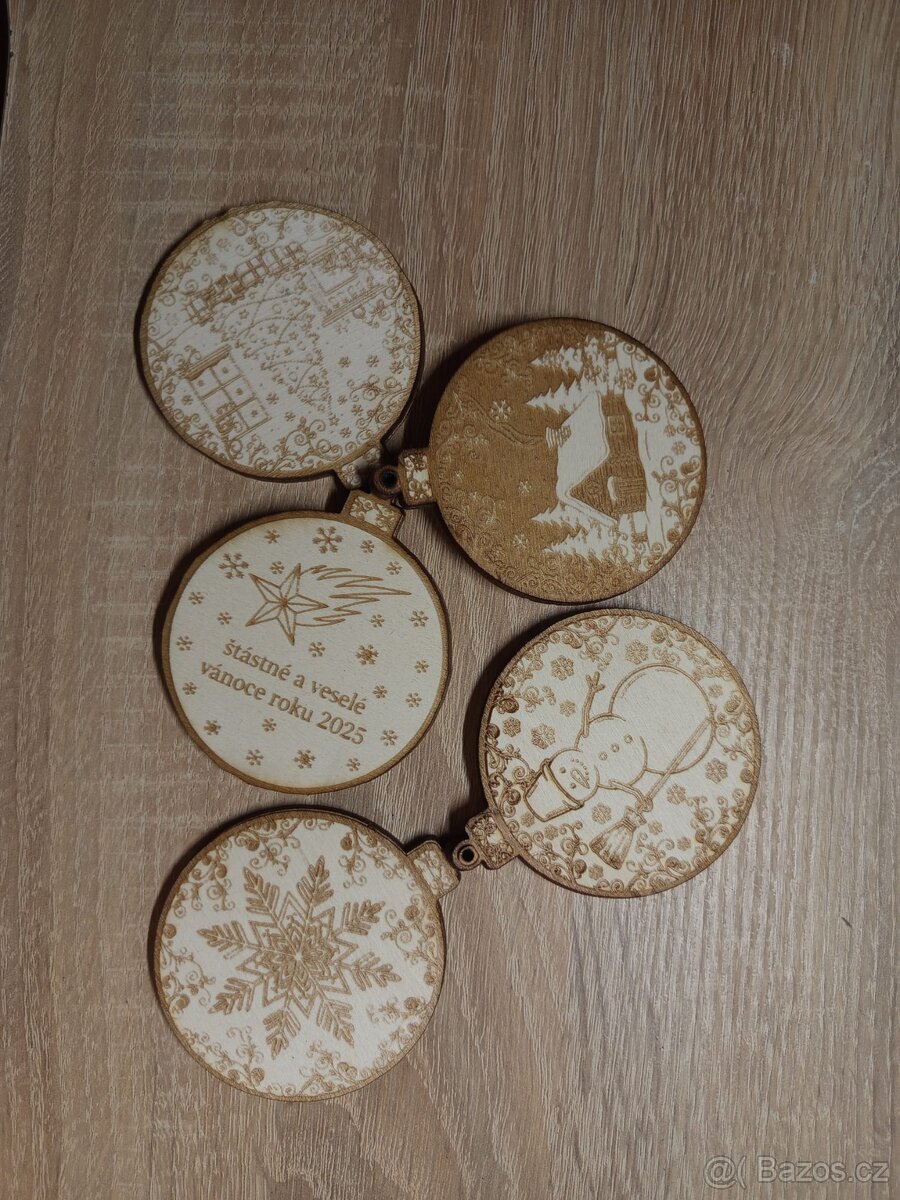 Gravírované Vánoční Baňky