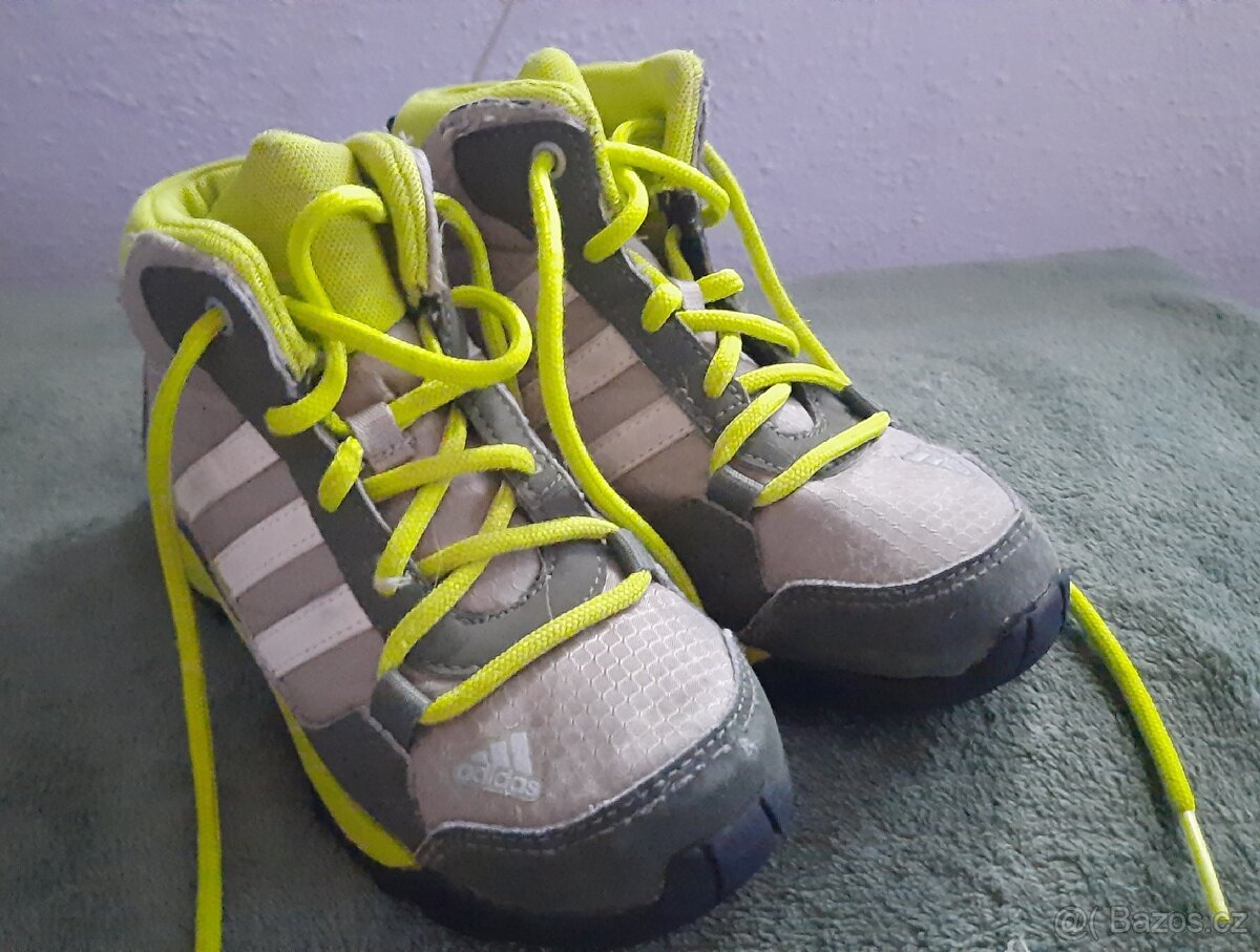 Dětské boty Adidas Terrex vel. 28