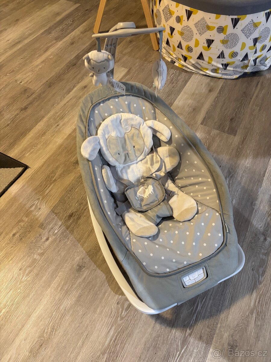 Houpátko s vibracemi a melodií