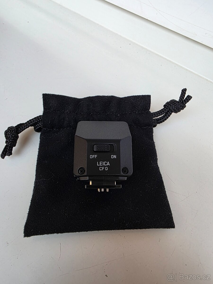 Leica CFD blesk