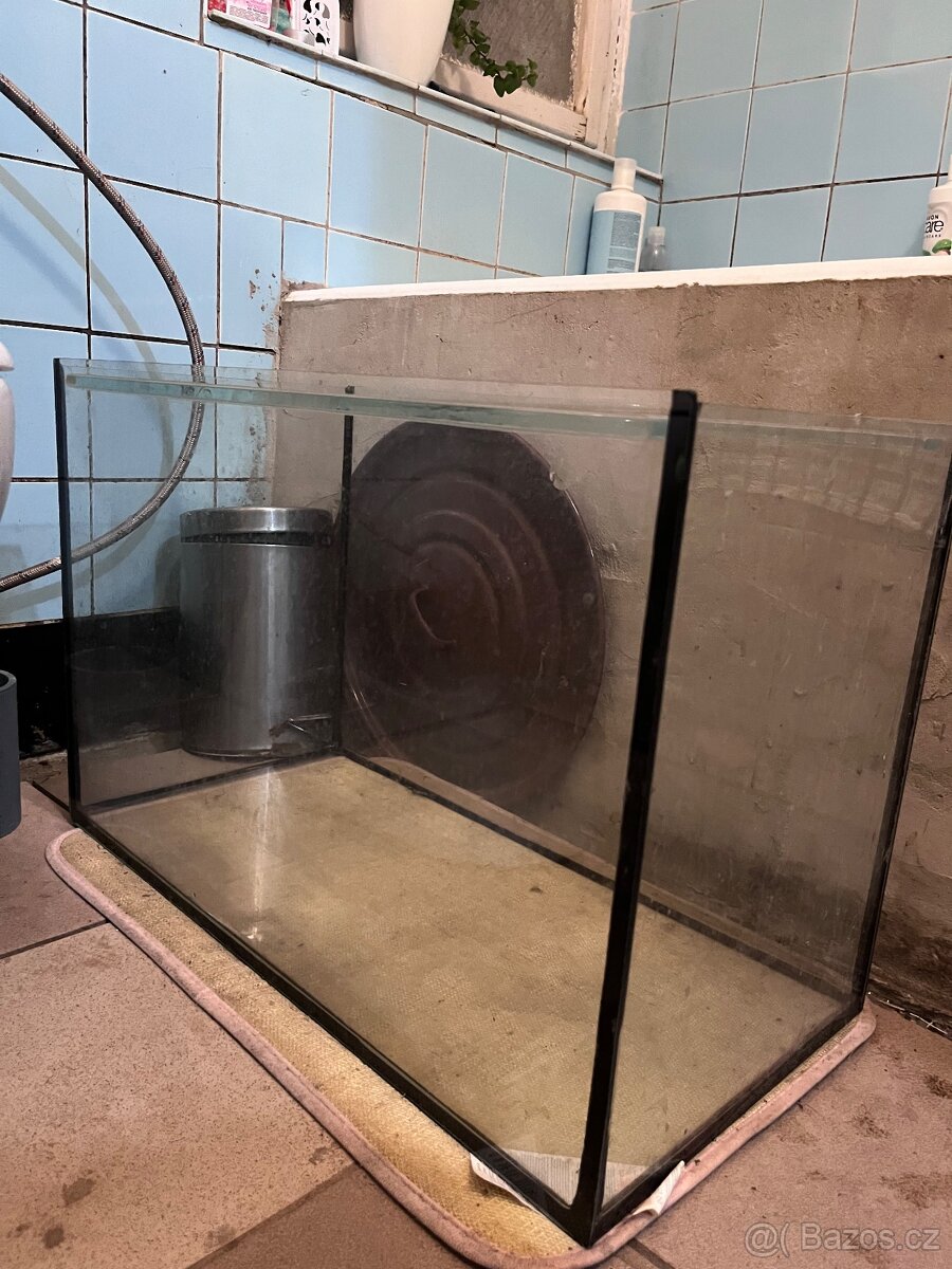 Akvarium 70L