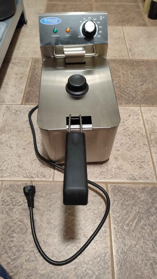 Elektrická fritéza Maxima