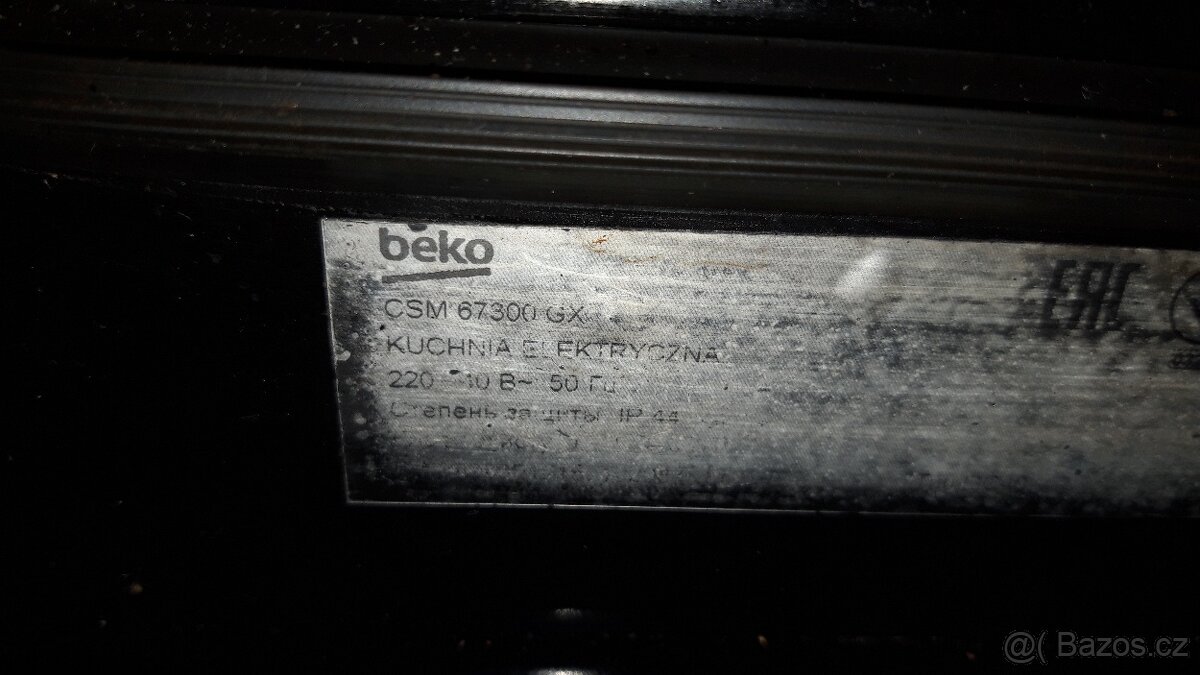 Sklokeramická deska Beko