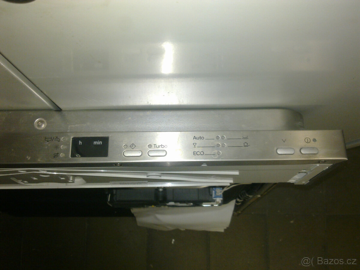 Myčka Miele G 4280 Vi - dveře