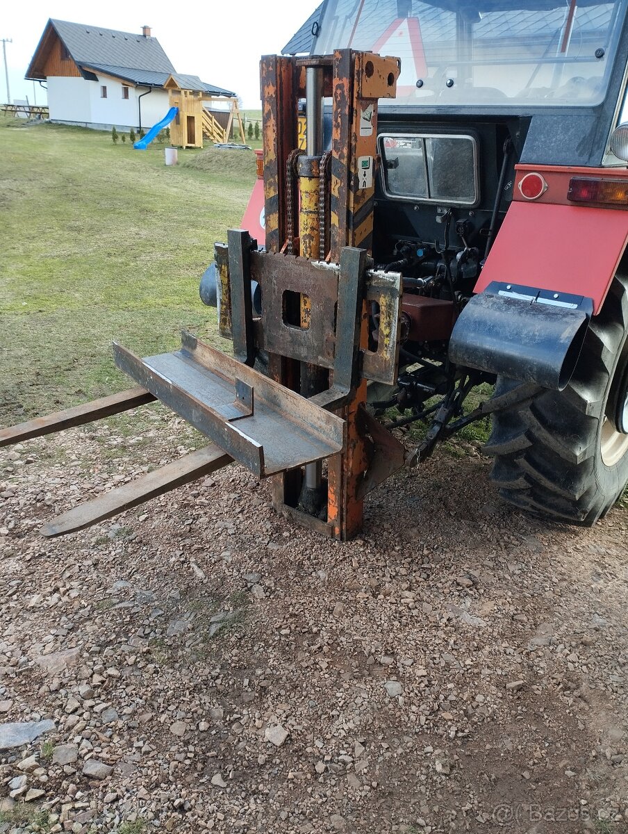 Prodám Vidle za traktor