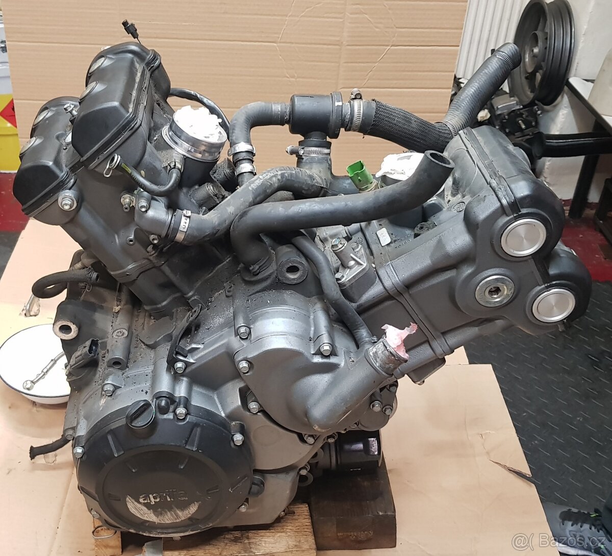 Aprilia Shiver 750, 2010