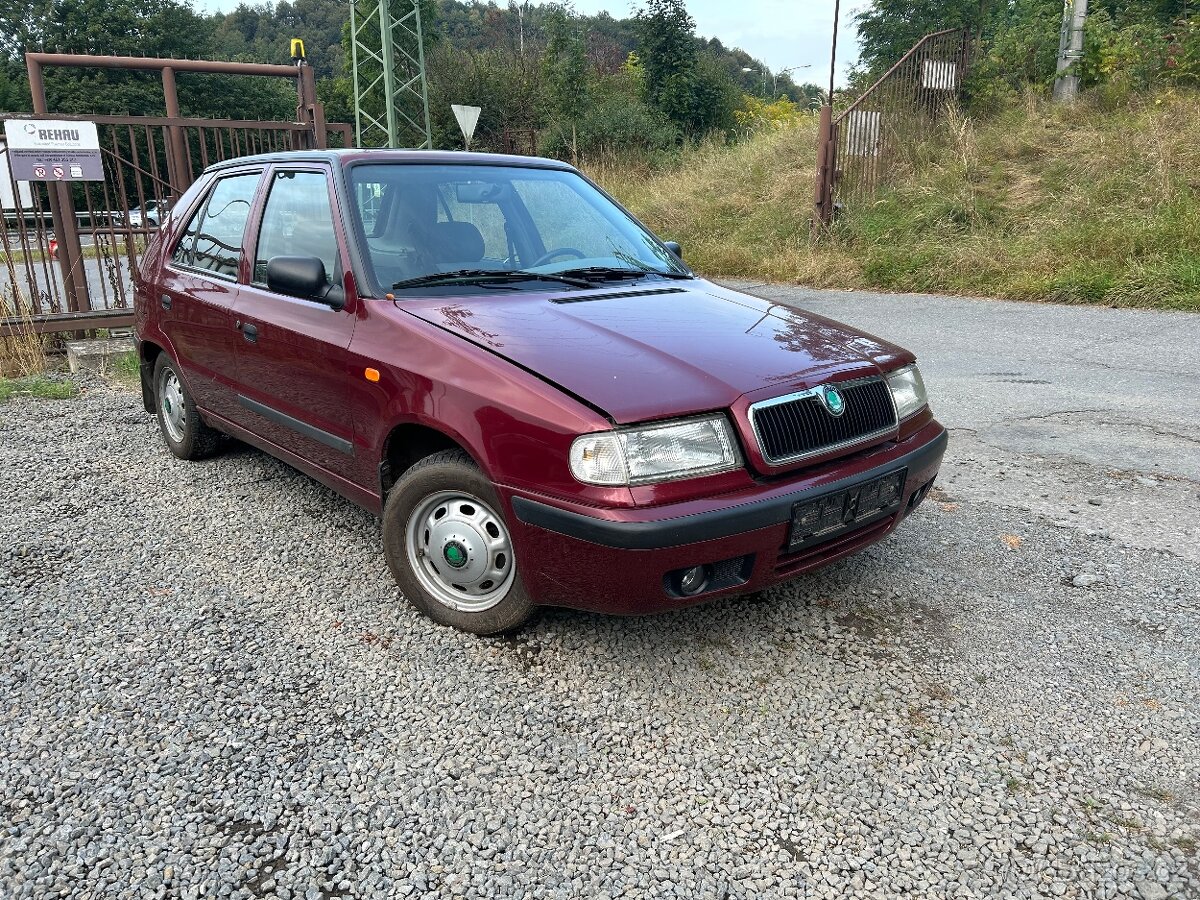 Škoda Felicia 1,3 MPi 50 kw. R.v.1998 - náhradní díly