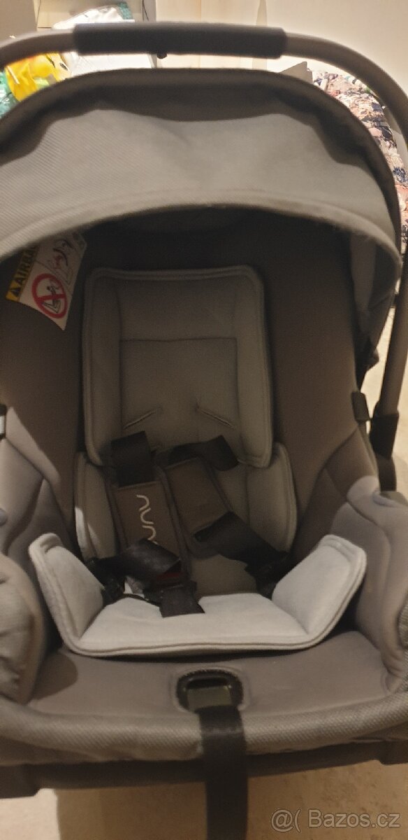 Nuna Pipa autosedacka + isofix zakladna
