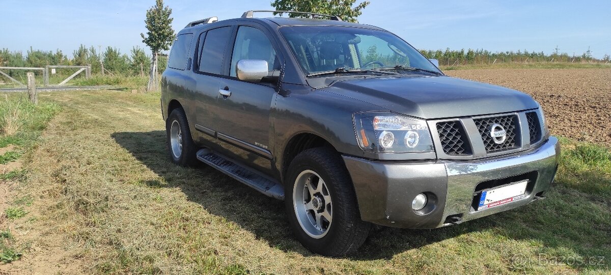 Pathfinder armada 5.6 V8