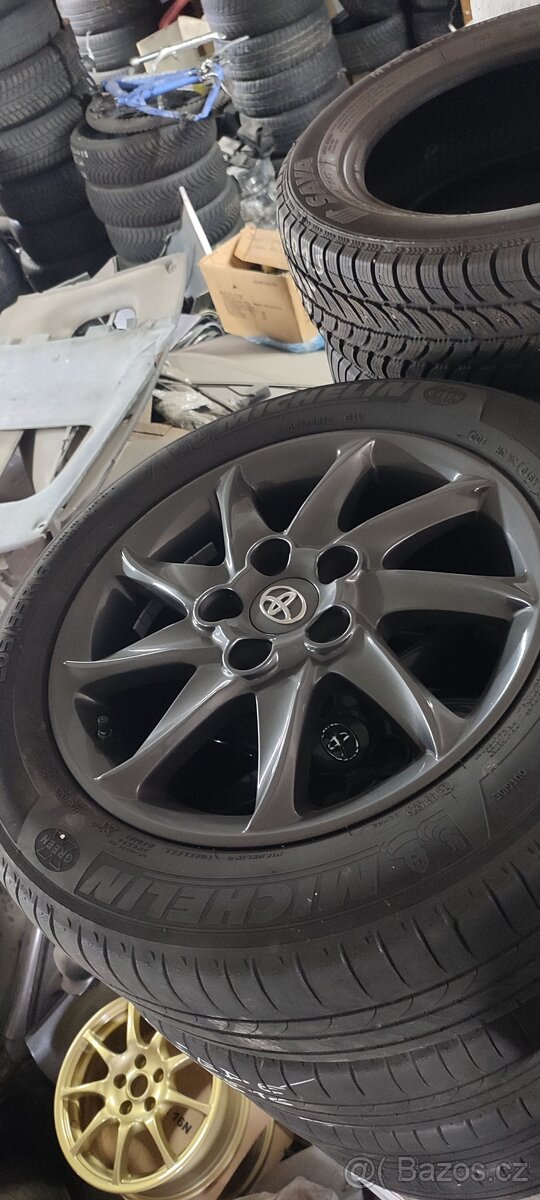 16" toyota auris 205/55 R16 TPMS 5x114,3