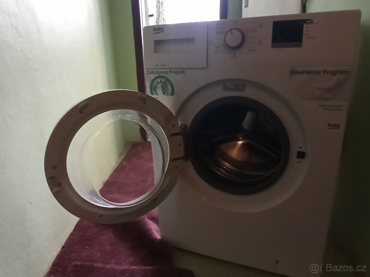 PRAČKA BEKO 5kg - přední plnění