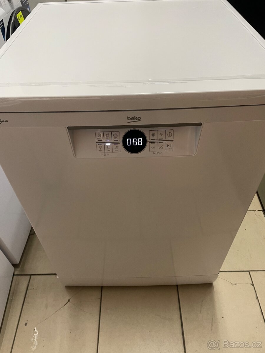 Nepoužitá myčka Beko BDFN26430W