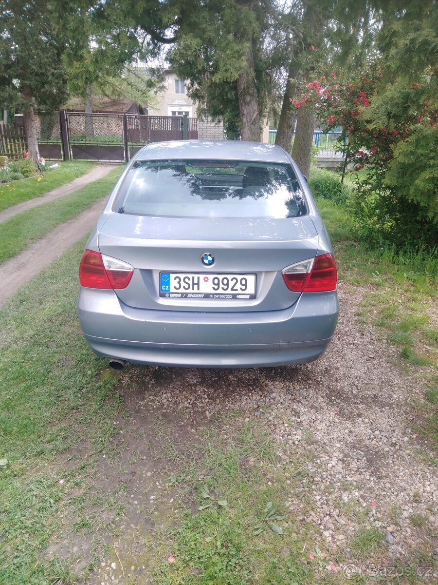 prodam bmw 320d