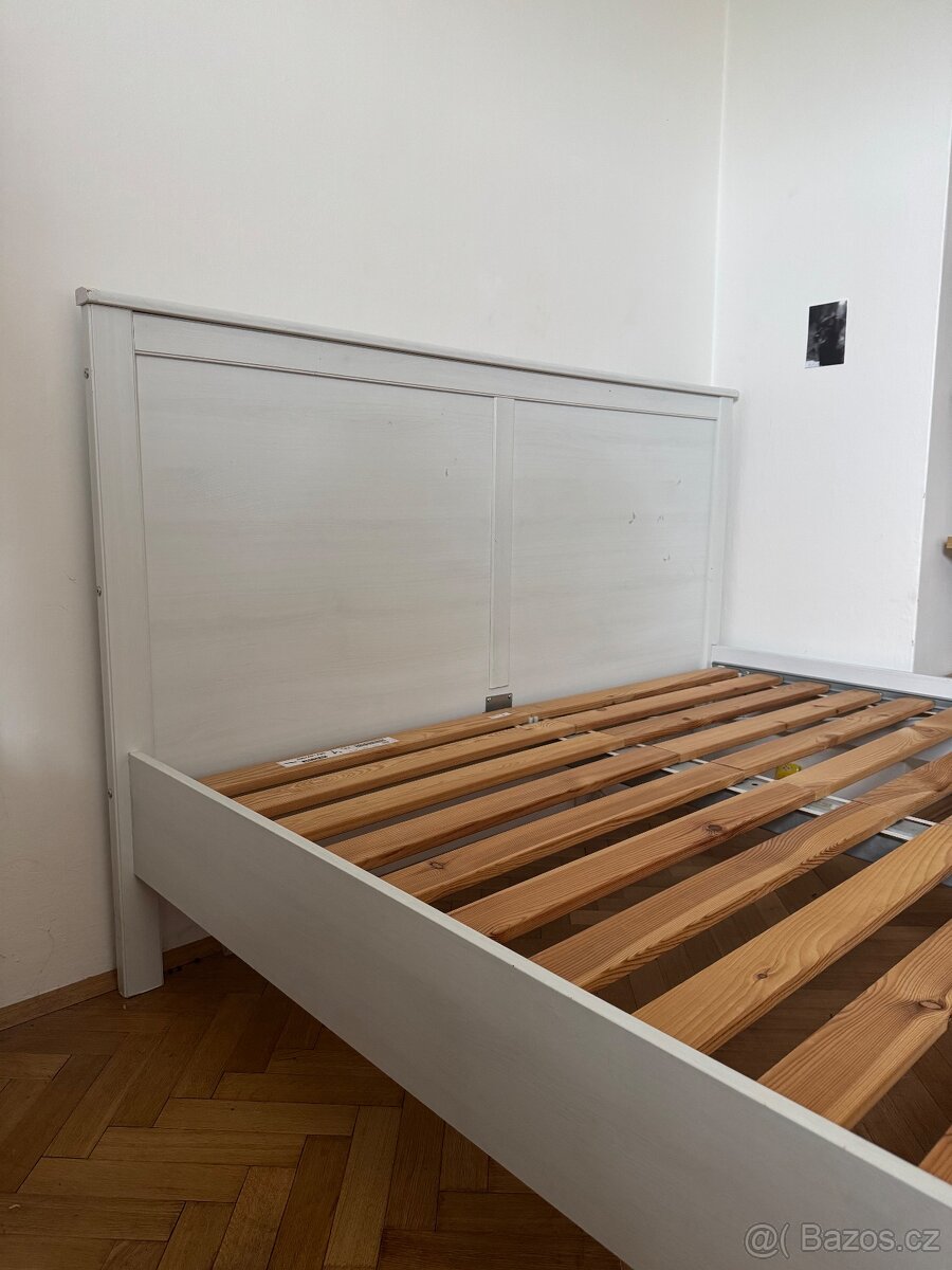 Postel s roštem 200x160 cm