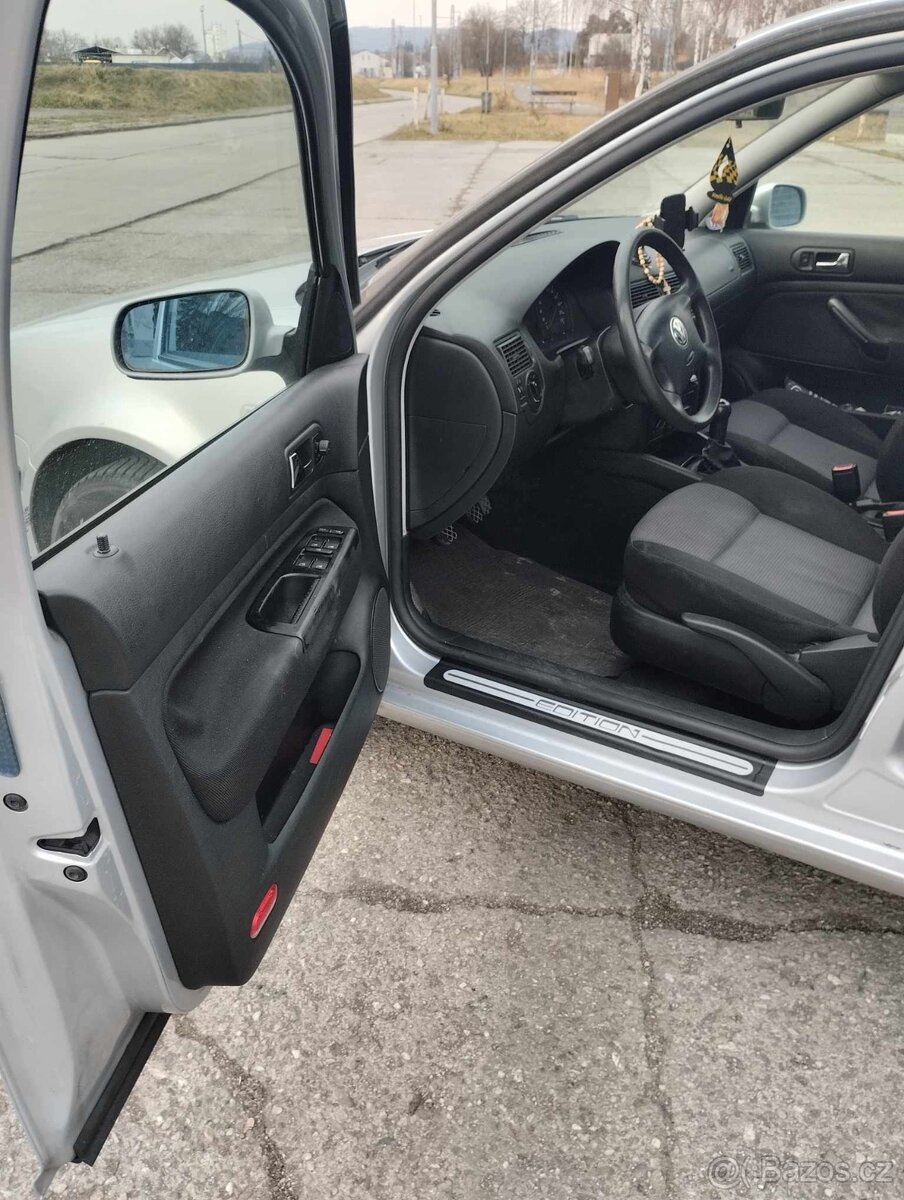 VW Golf