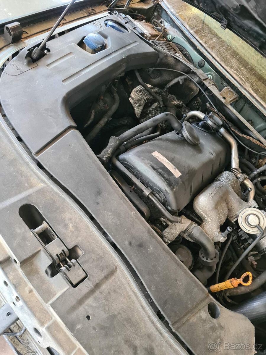 Holý motor 2.5 tdi, 128 kW, BAC