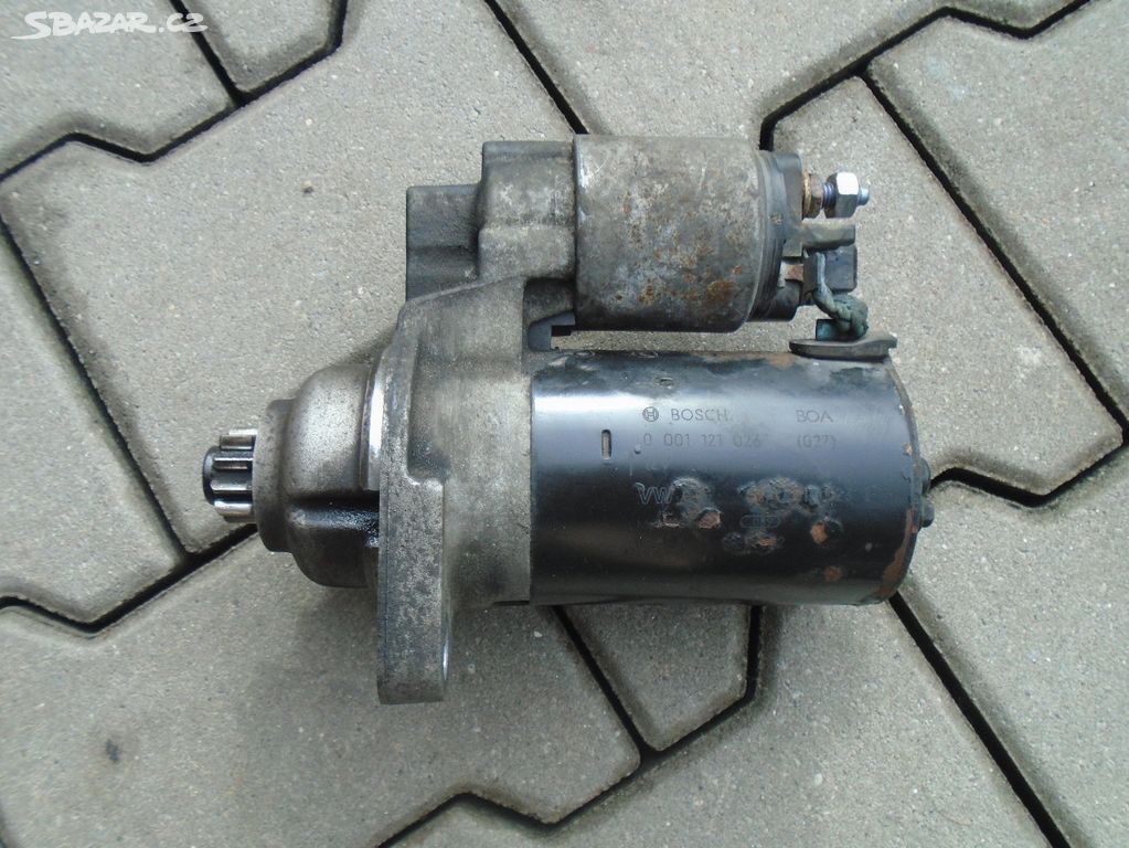 Startér Octavia 1 rs
