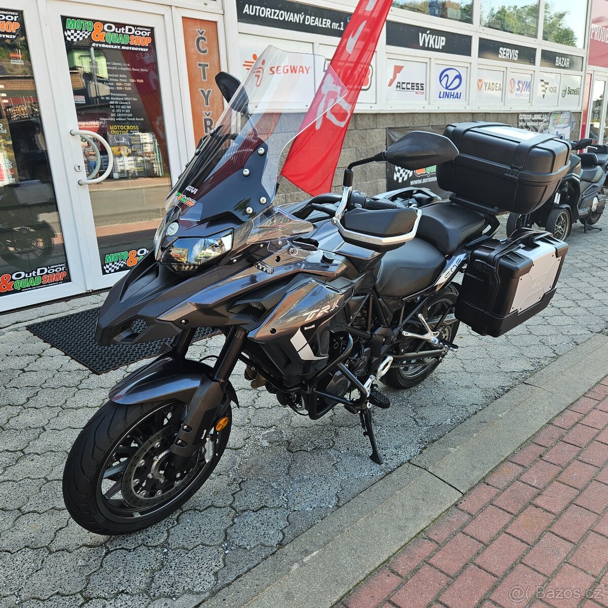 Benelli TRK 502 Traveler, 3x kufr, PO SERVISU