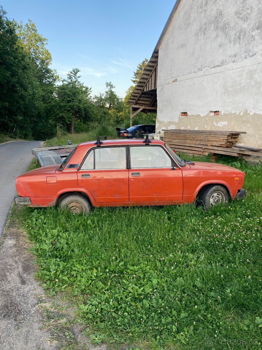 Lada vaz 2105