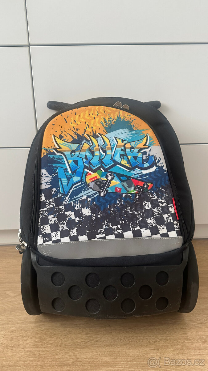 Školní batoh Nikidom Roller UP (19 l)