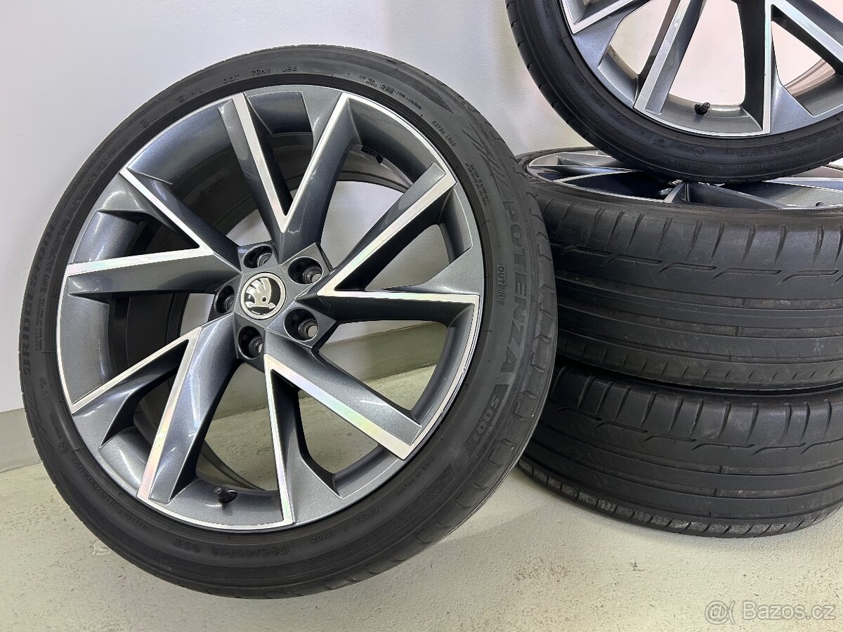 letní originál sada Škoda Superb III Sportline Vega 19"