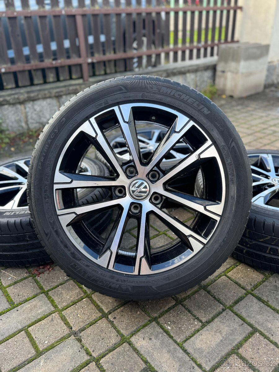 ORIGINÁL Alu Volkswagen SINGAPORE R17, 5x112 - LETNÍ PNEU