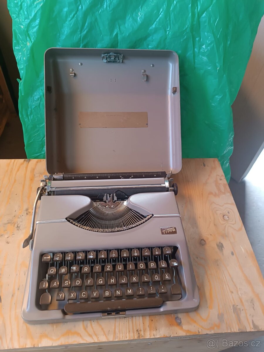 Retro psací stroj